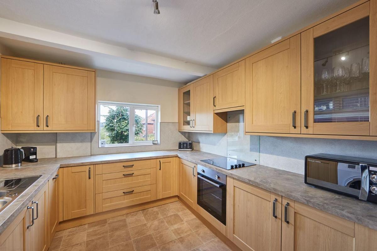 Blue Sky 3 Bedroom Cottage Whitby Extérieur photo